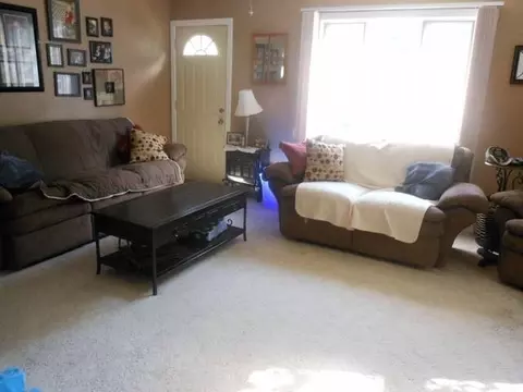 217 Hill St, Bismarck, ND 58504 photo 4