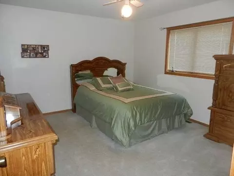 1408 Johns Dr NE, Mandan, ND 58554 photo 5