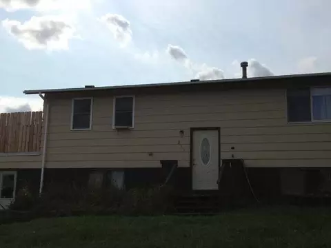 211 Tabor Dr, Killdeer, ND 58640 photo 1
