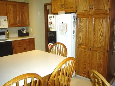 4017 35 Ave NW, Mandan, ND 58554 photo 4