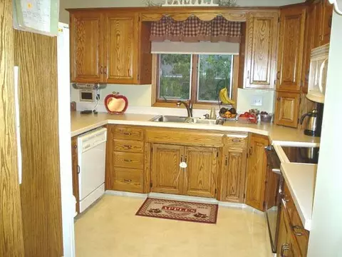 4017 35 Ave NW, Mandan, ND 58554 photo 2
