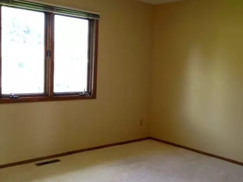 3012 E Avenue Ave E, Bismarck, ND 58501 photo 13