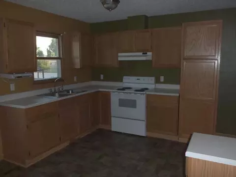 110 Sturgis Lp, Lincoln, ND 58504 photo 3