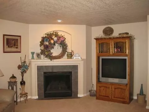 1616 Crane Dr, Bismarck, ND 58501 photo 11