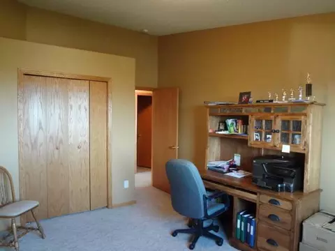 731 Brome Lp, Bismarck, ND 58503 photo 11