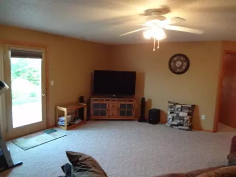 731 Brome Lp, Bismarck, ND 58503 photo 6
