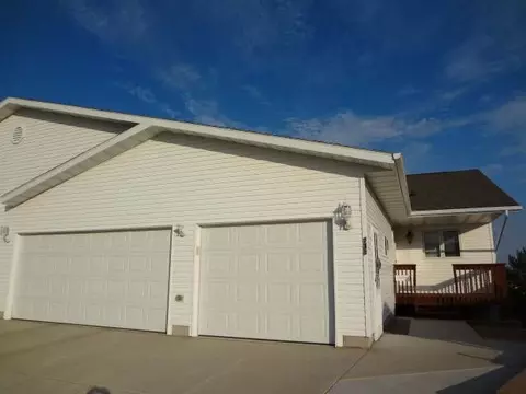 731 Brome Lp, Bismarck, ND 58503 photo 25