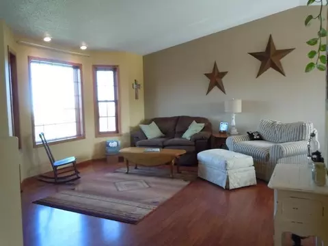 7200 Quartz, Bismarck, ND 58503 photo 11