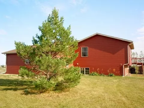 7200 Quartz, Bismarck, ND 58503 photo 32