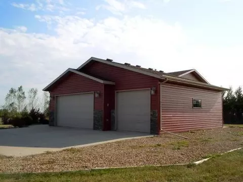 7200 Quartz, Bismarck, ND 58503 photo 27