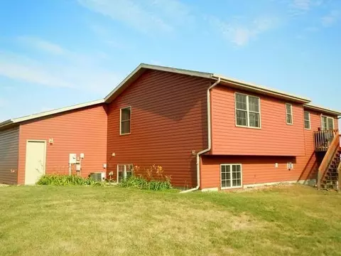 7200 Quartz, Bismarck, ND 58503 photo 33