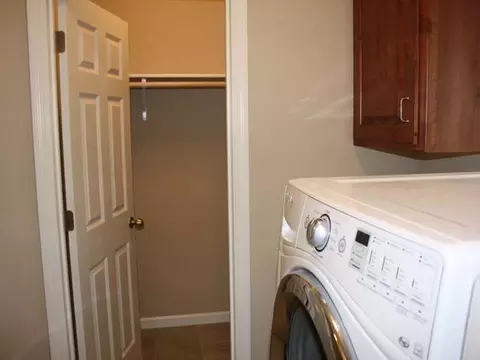 2727 Calgary Ave E, Bismarck, ND 58503 photo 10