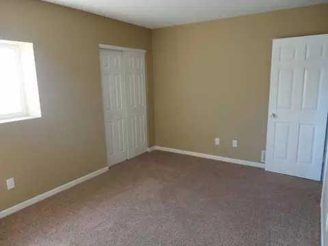 1013 Calvert Ci, Bismarck, ND 58501 photo 29