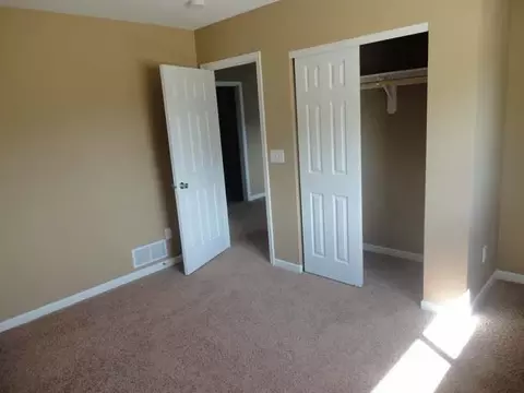 1013 Calvert Ci, Bismarck, ND 58501 photo 25