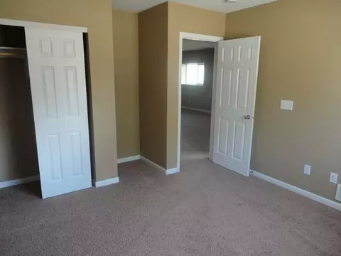 1013 Calvert Ci, Bismarck, ND 58501 photo 26