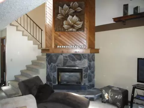 1183 Jefferson Ave, Bismarck, ND 58504 photo 6