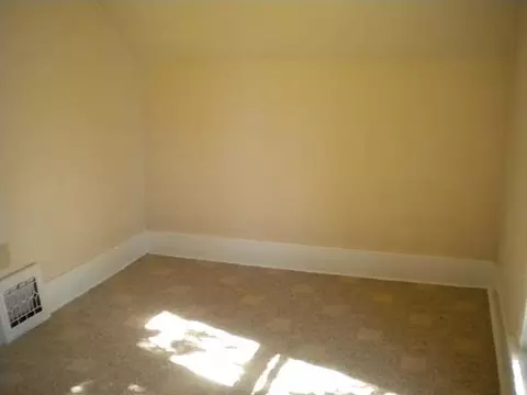 1714 Rosser Ave E, Bismarck, ND 58501 photo 9