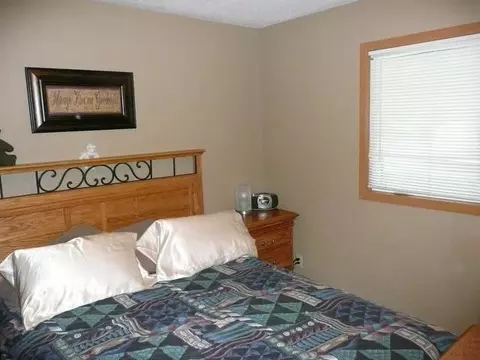 4916 Fairfax Lp, Bismarck, ND 58503 photo 11