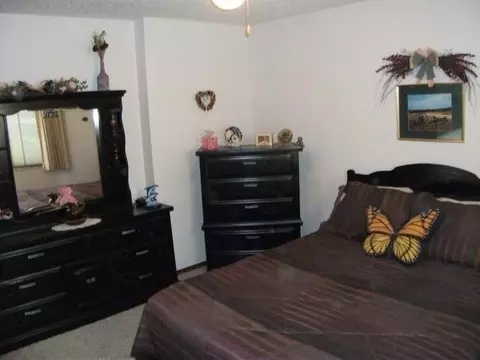 1724 Divide Ave E, Bismarck, ND 58501 photo 8