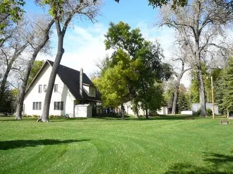 7505 Ash Ln, Bismarck, ND 58503 photo 9