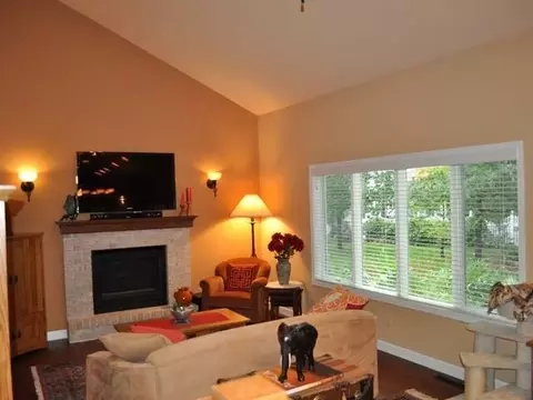 329 Napa Lp, Bismarck, ND 58504 photo 8