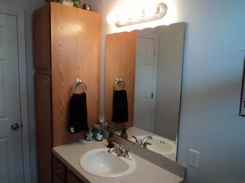 6455 Preston Lp, Bismarck, ND 58504 photo 11