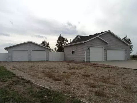 6455 Preston Lp, Bismarck, ND 58504 photo 15