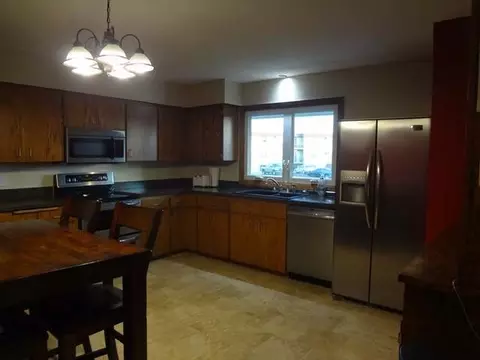 324 Interstate Ave W, Bismarck, ND 58501 photo 11