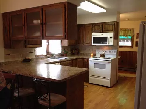 205 Front St, Beulah, ND 58523 photo 3