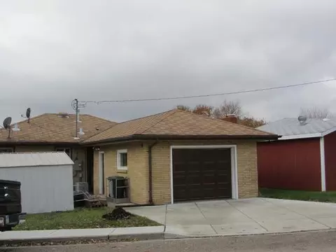 1300 Monte Dr NW, Mandan, ND 58554 photo 24