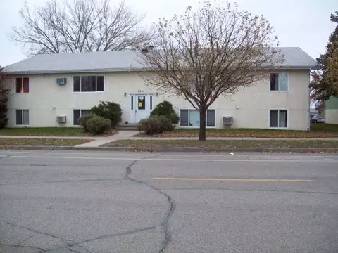 3211 Rosser Ave E, Bismarck, ND 58501 photo 3