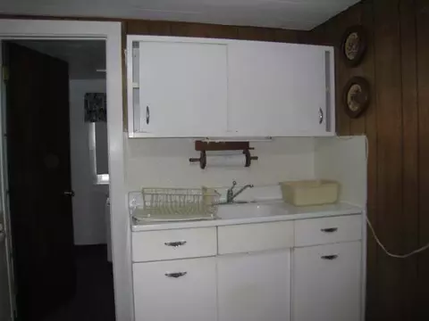 1908 Rosser Ave E, Bismarck, ND 58501 photo 5