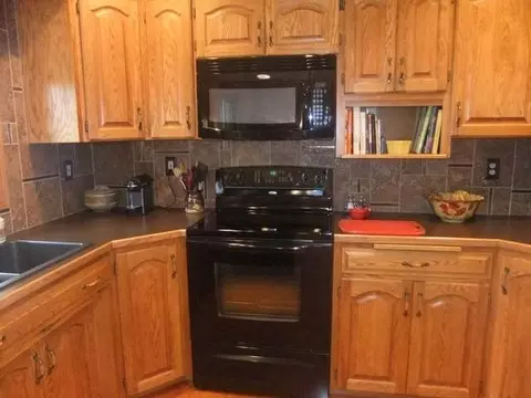 1032 Turnpike Ave E, Bismarck, ND 58503 photo 10