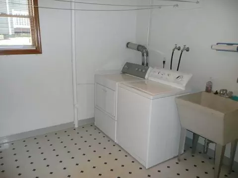 403 16th St NW, Mandan, ND 58554 photo 31