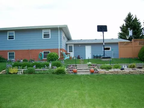 403 16th St NW, Mandan, ND 58554 photo 53