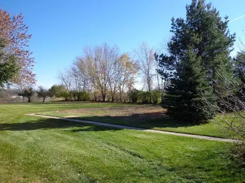 6400 Willow Rd, Mandan, ND 58554 photo 1