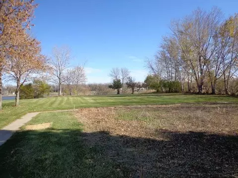 6400 Willow Rd, Mandan, ND 58554 photo 3