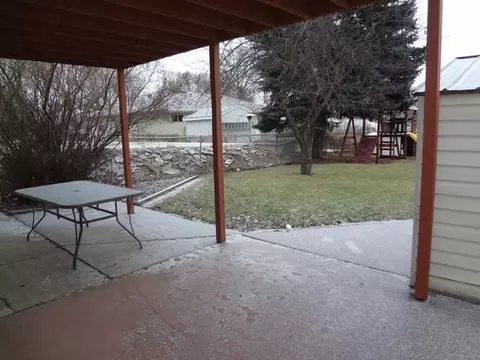 1515 Divide Ave E, Bismarck, ND 58501 photo 14