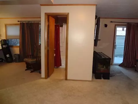 1515 Divide Ave E, Bismarck, ND 58501 photo 16