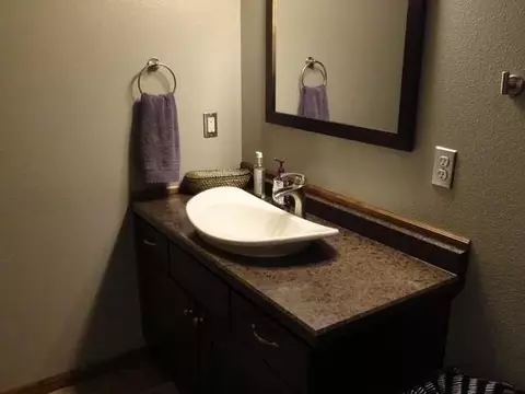 4700 Boulder Ridge Rd, Bismarck, ND 58503 photo 17
