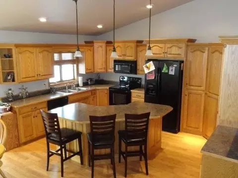 4700 Boulder Ridge Rd, Bismarck, ND 58503 photo 9