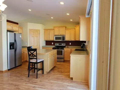 7128 Keepsake Ln, Bismarck, ND 58501 photo 5