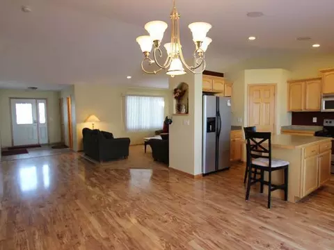 7128 Keepsake Ln, Bismarck, ND 58501 photo 4