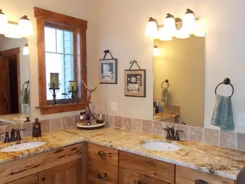 4723 Boulder Ridge Rd, Bismarck, ND 58503 photo 11