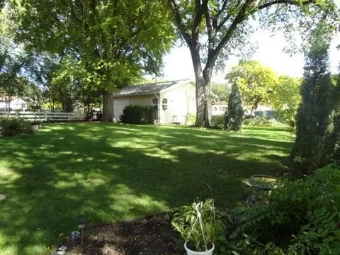 913 Midway Dr, Bismarck, ND 58501 photo 14