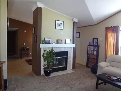 5131 Redcoat Loop, Bismarck, ND 58503 photo 7