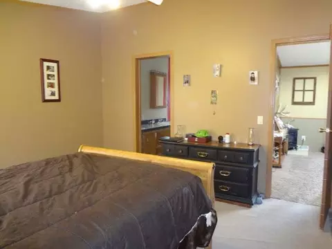 5131 Redcoat Loop, Bismarck, ND 58503 photo 18