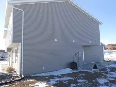 5419 Calvert Dr, Bismarck, ND 58503 photo 21