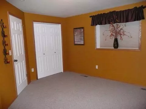 3441 Thunderbird, Bismarck, ND 58503 photo 32