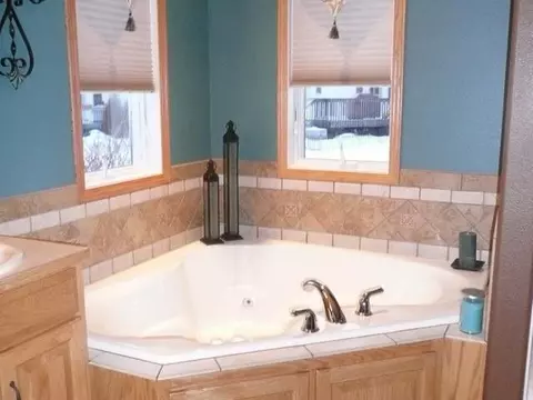3441 Thunderbird, Bismarck, ND 58503 photo 28